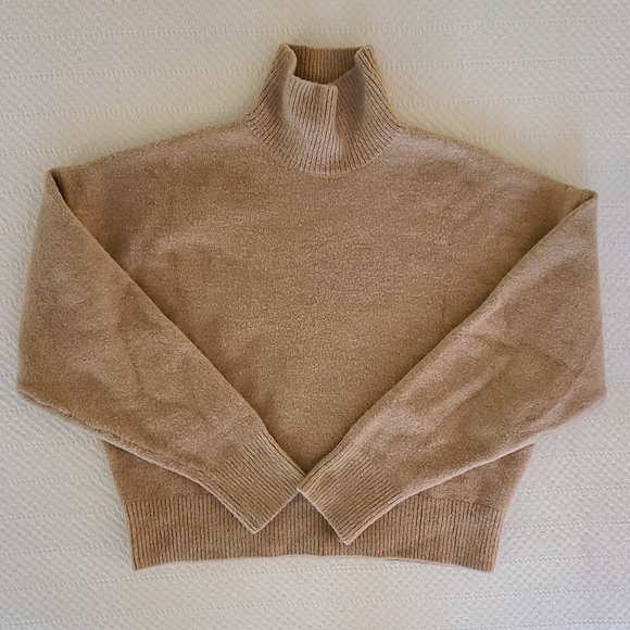 Zara Women's Small Beige Warm Turtleneck Sweater - Picture 4 of 9